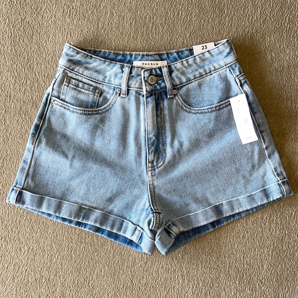 NWT Pacsun Mom Jean Shorts